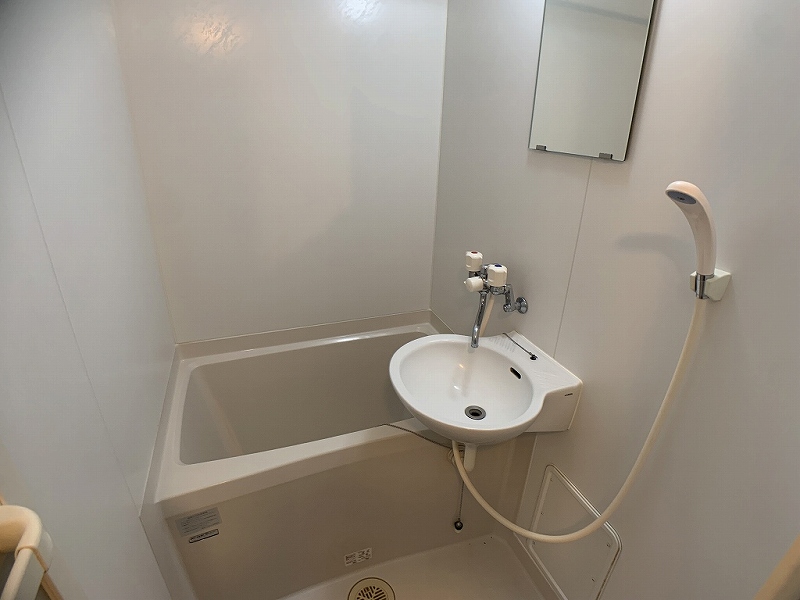 レオパレスＫＡＮ 風呂画像