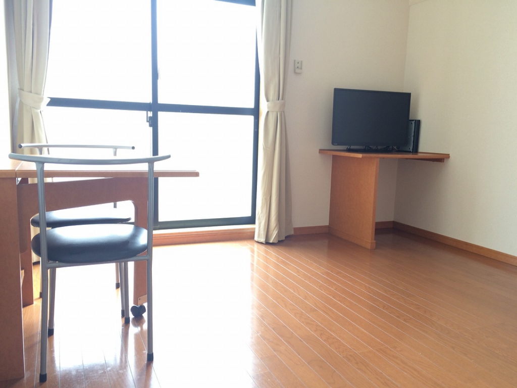 レオパレスオクダ リビング