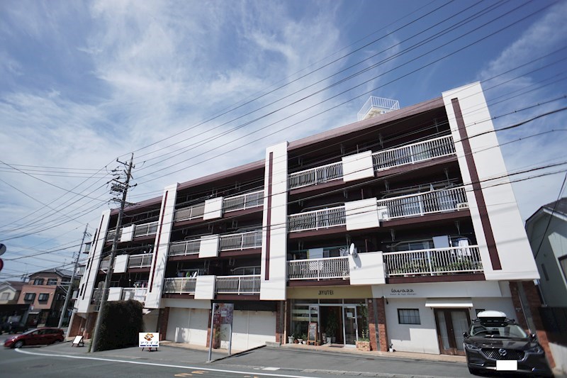 グレース名倉 301号室 外観