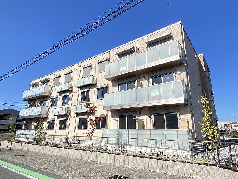 ＡＸＩＳ助信 206号室 外観