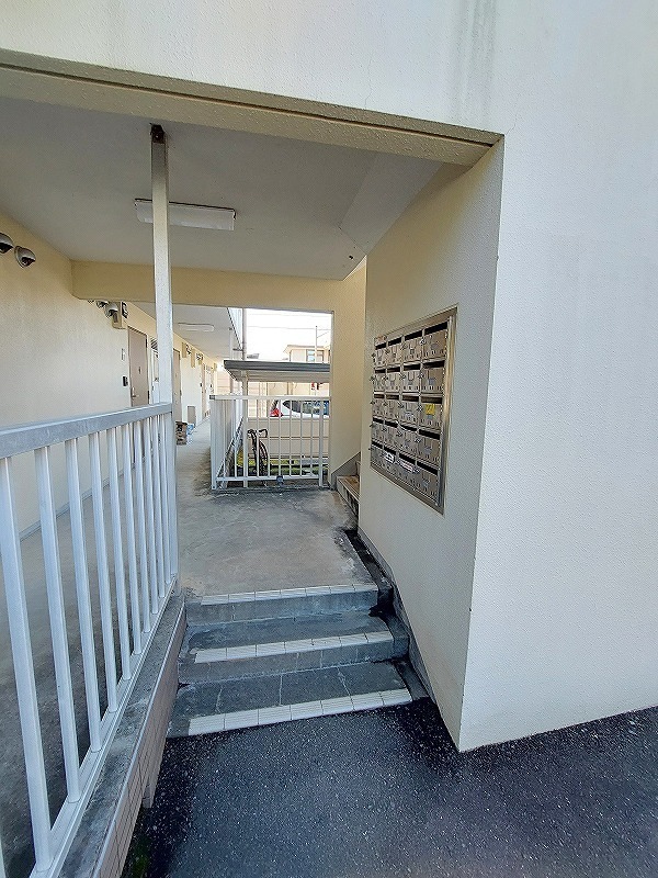 コスモス佐鳴台 駐車場