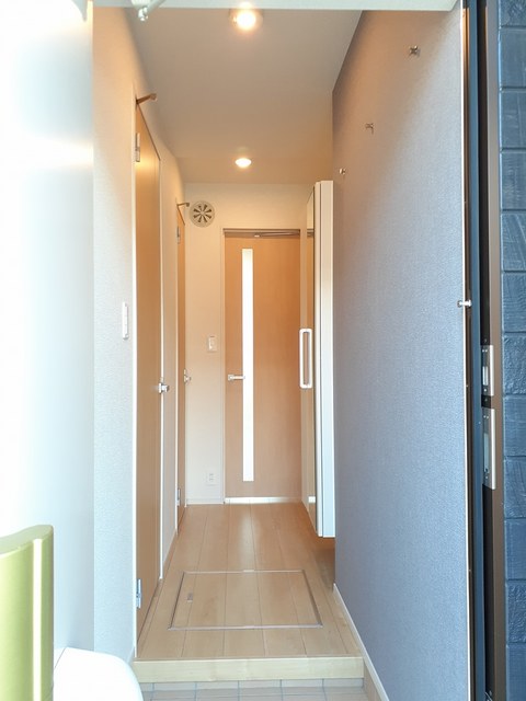 フォルチュンヌⅢ 玄関