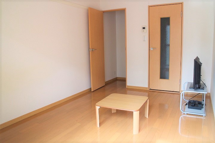 レオパレスエクセルケンＦｏｕｒ リビング