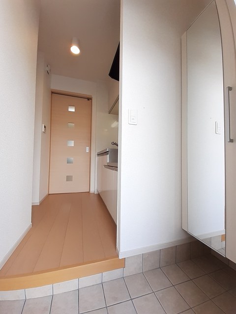 セ　デラッセ 玄関