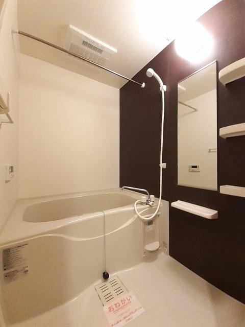 セ　デラッセ 風呂画像