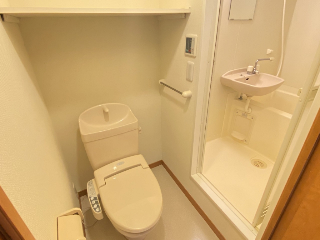 レオパレスコノハナ その他11