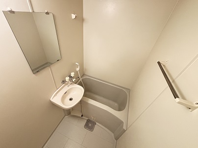 レオパレスエラン・ドール 風呂画像