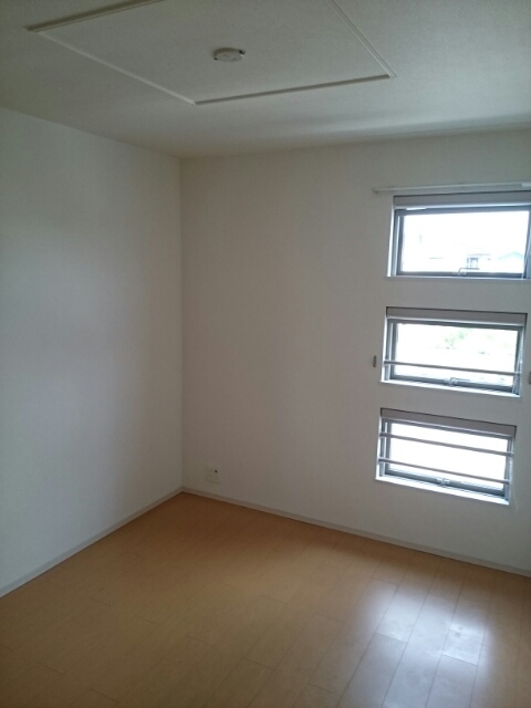 シュトラール その他1