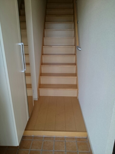 シュトラール 玄関