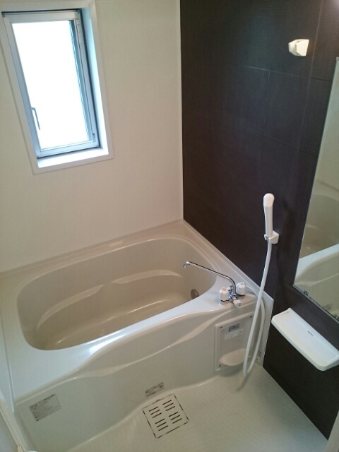 シュトラール 風呂画像