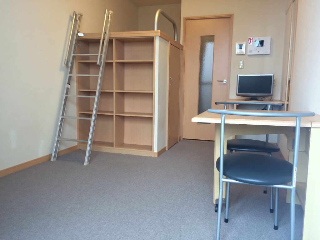 レオパレス可美 リビング