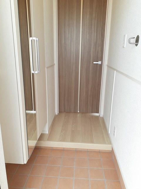 プラシード 玄関