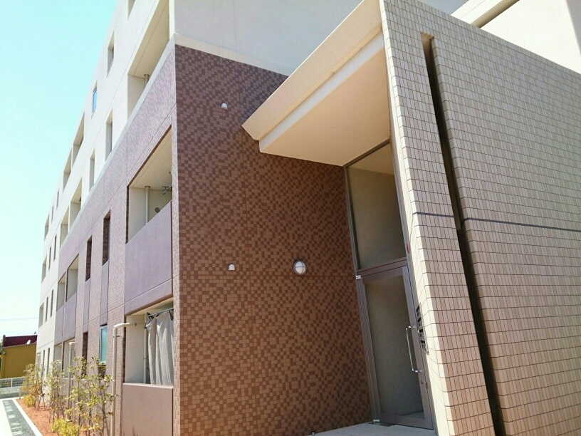 クレッシェンド・リリーⅡ 201号室 外観