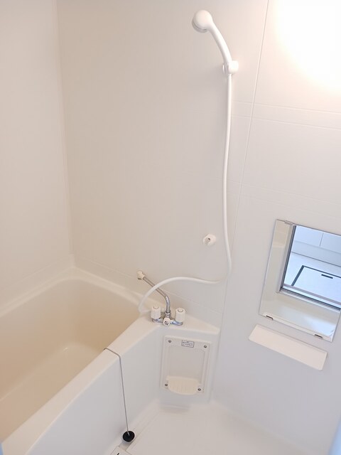 クレストール港 風呂画像