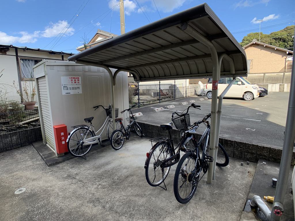 レオパレス殿田 その他4