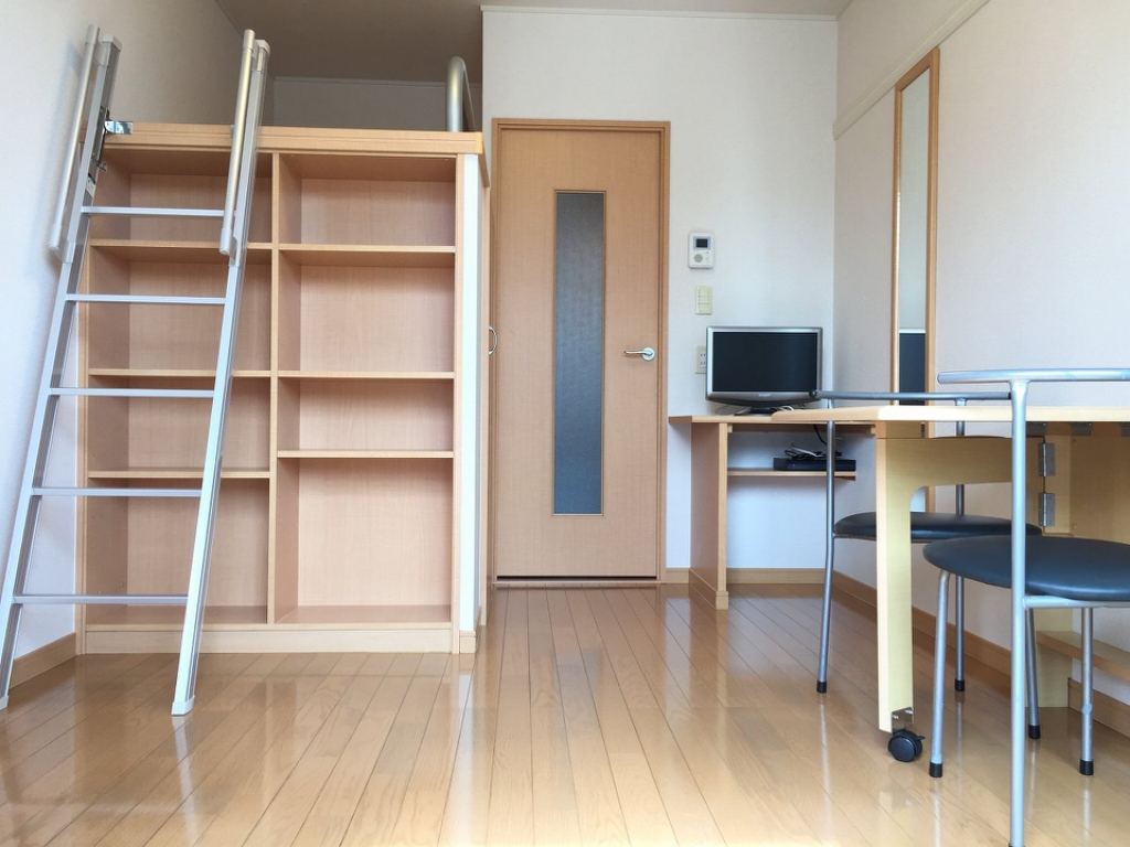 レオパレスあめやⅢ リビング