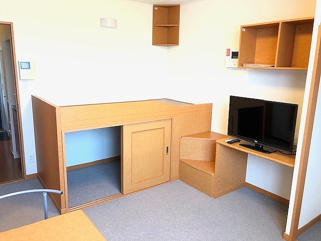 レオパレスすばる リビング