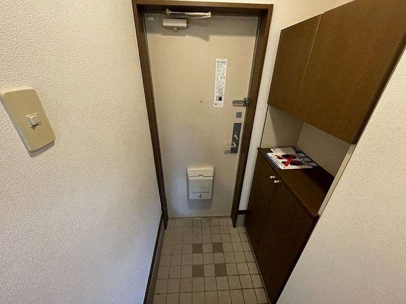 サニーデイズハイム 玄関