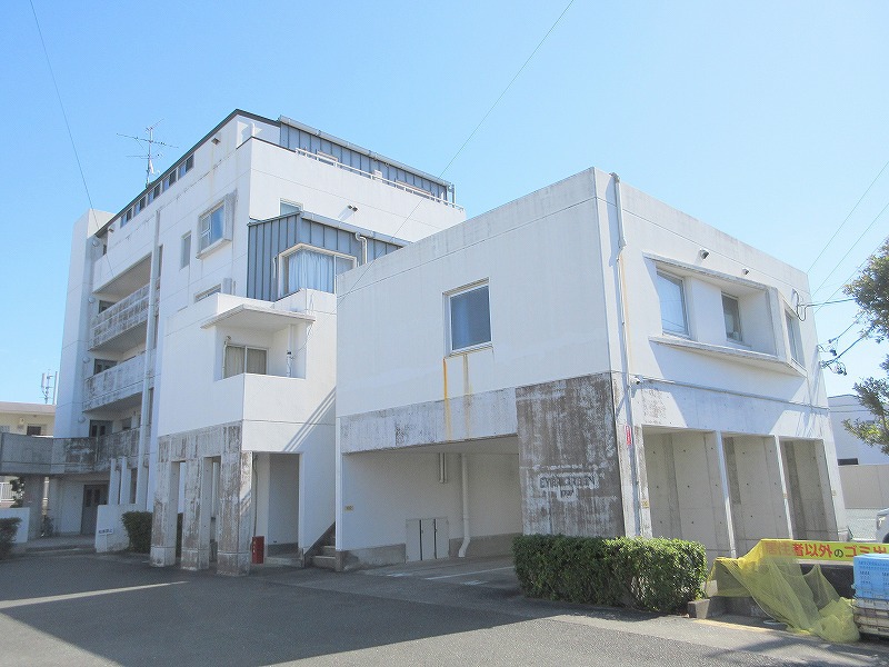 エヴァグリーン 107号室 外観