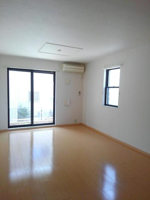 ルミエール リビング