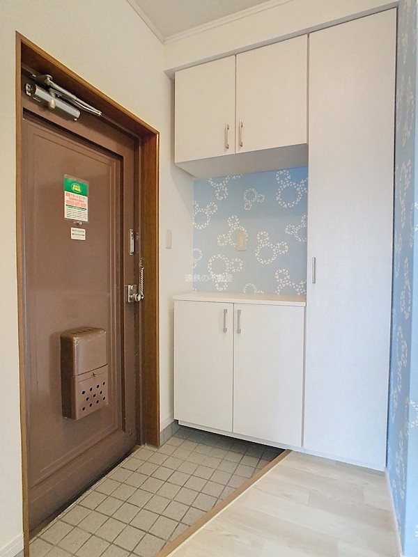 Ｅマンション 玄関