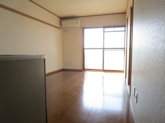 パインクレスト１ リビング