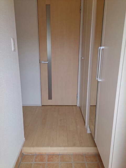 サニークラール 玄関