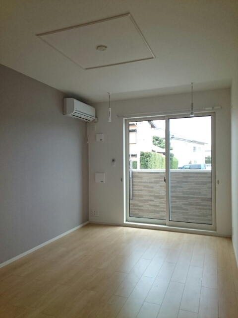 サニークラール リビング