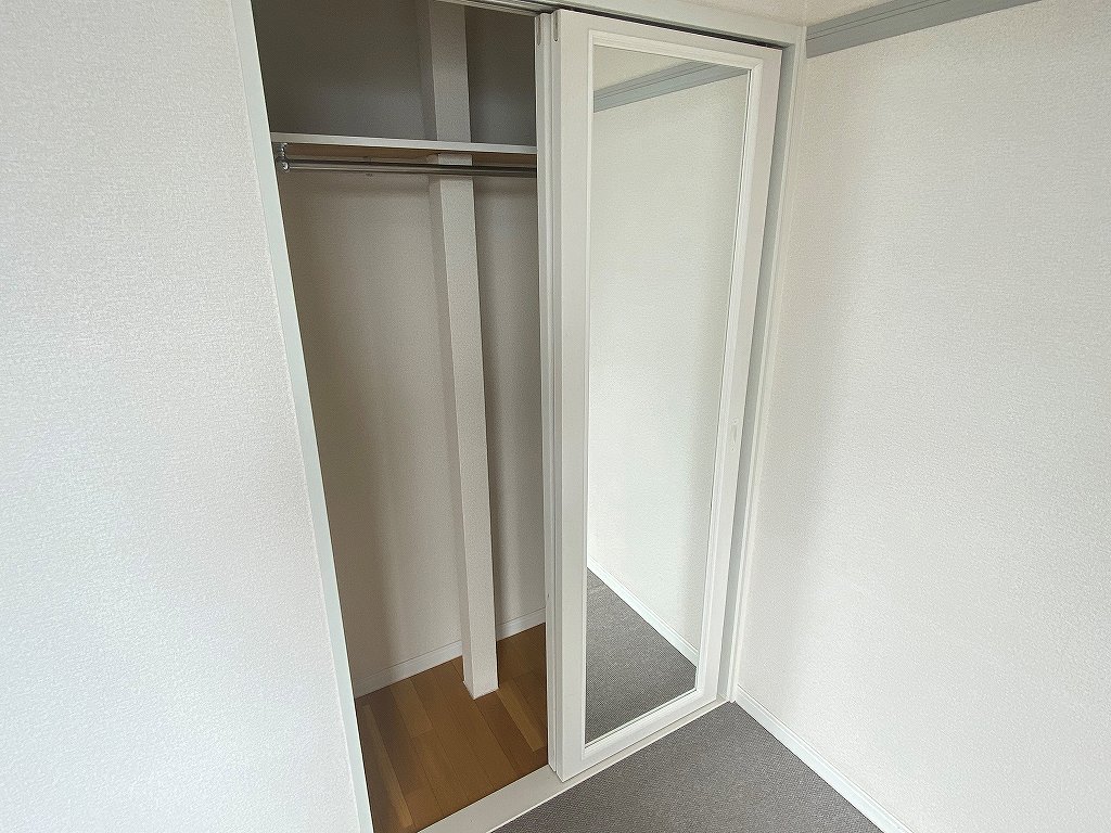 レオパレスＥＩＧＨＴ その他9