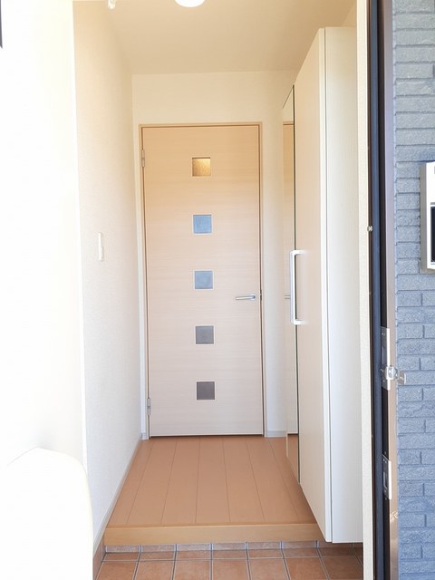 シュトラール 玄関