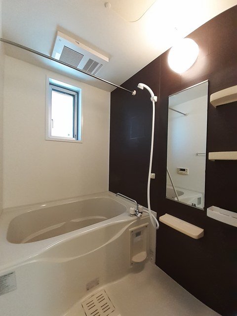 シュトラール 風呂画像