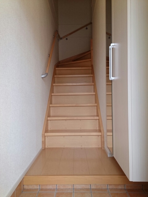 コッティＭ 玄関