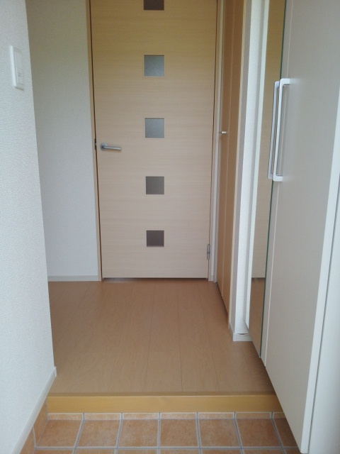 リベルテⅢ 玄関