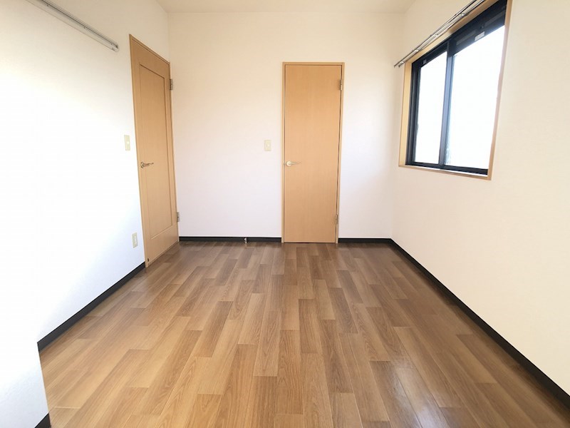 レジデンスフローラ ベッドルーム