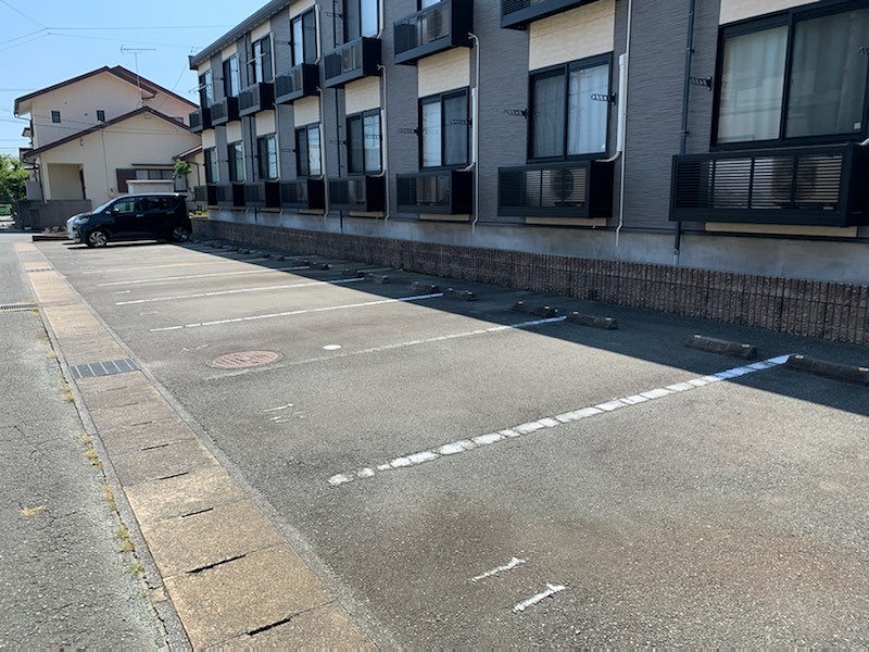 レオパレスタラート その他6