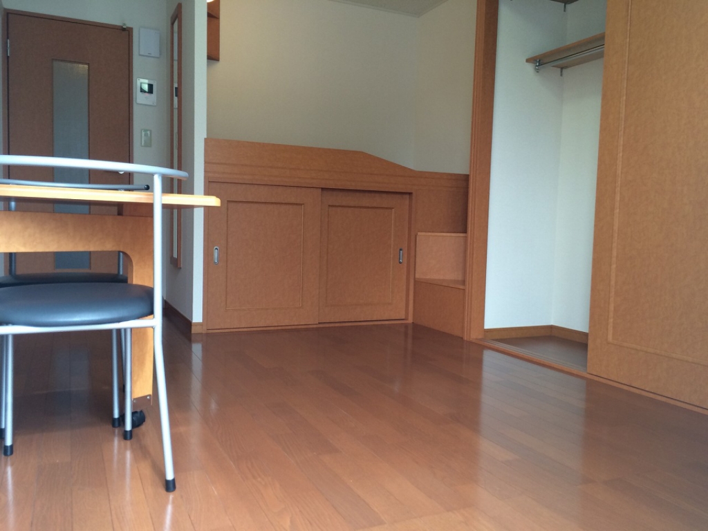 レオパレス昴 リビング