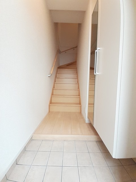 アメヤＭＲ 玄関