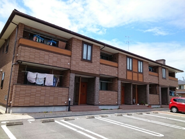 ＭＵＬＢＥＲＲＹ　ＣＯＵＲＴ 101号室 外観