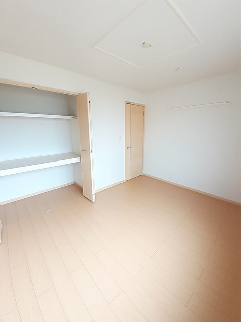 ＭＵＬＢＥＲＲＹ　ＣＯＵＲＴ その他1