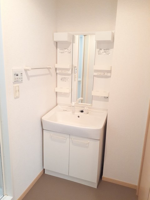 ＭＵＬＢＥＲＲＹ　ＣＯＵＲＴ その他2