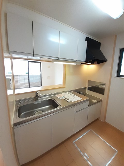 ＭＵＬＢＥＲＲＹ　ＣＯＵＲＴ キッチン