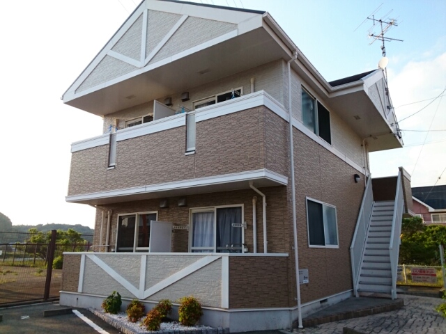 リヴェール 201号室 外観