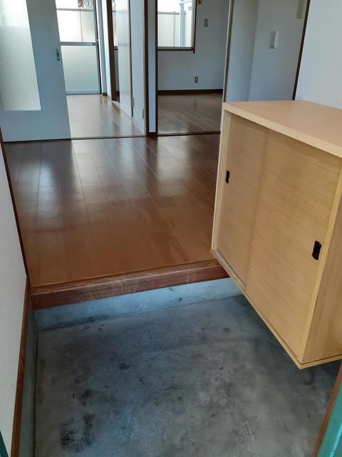 シティハイツヤマト 玄関