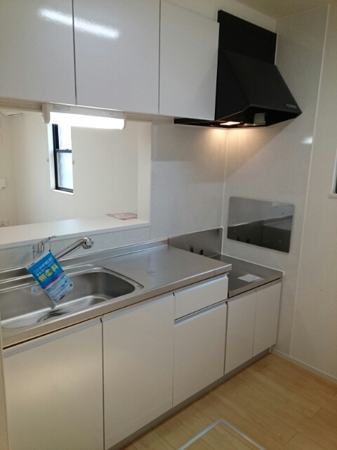 ヒルトップイイダⅢ キッチン