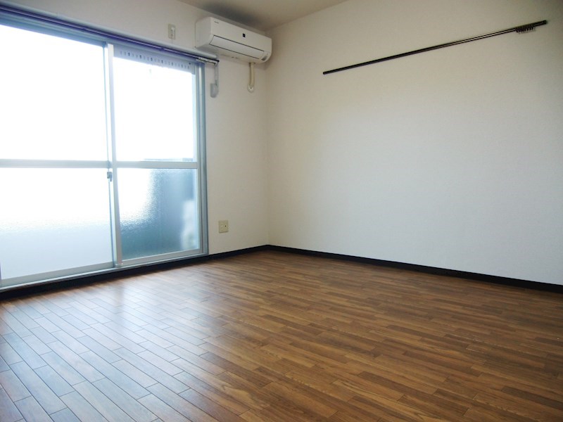 マンションレイクビュー ベッドルーム