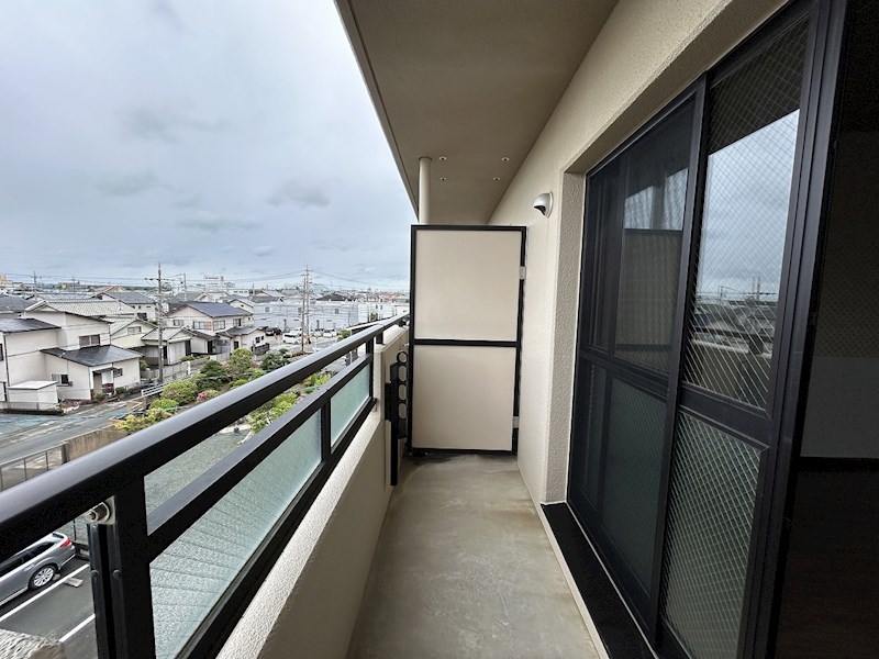 PRECIOUS（プレシャス） ベランダ