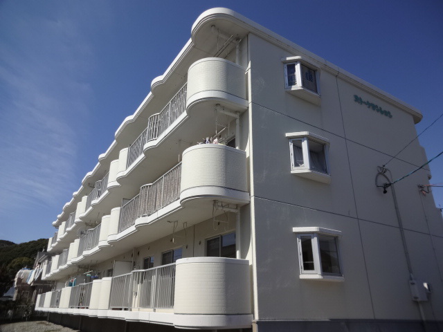 ストークマンション 302号室 外観