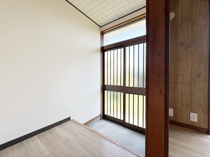 西伊場町32-4借家 玄関