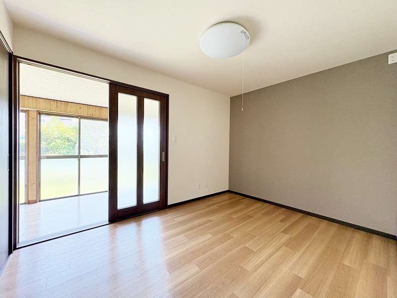 西伊場町32-4借家 リビング