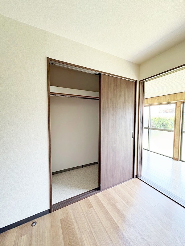 西伊場町32-4借家 ベッドルーム